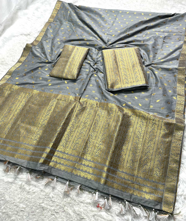 Ready-To-Wear Gold Guna Super Cotton* Mekhela Sador