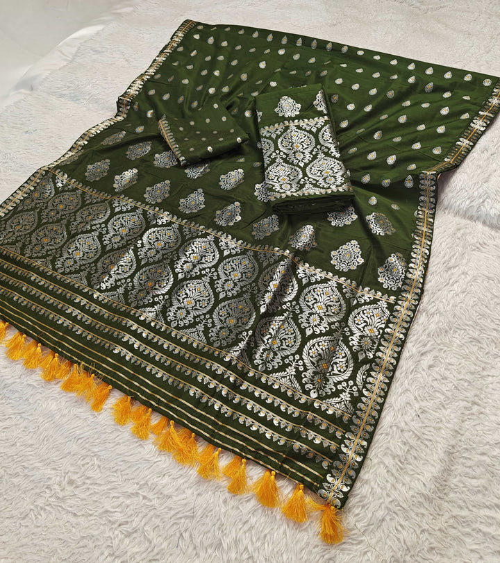 Ready-To-Wear Silver Jari Super Cotton* Mekhela Sador