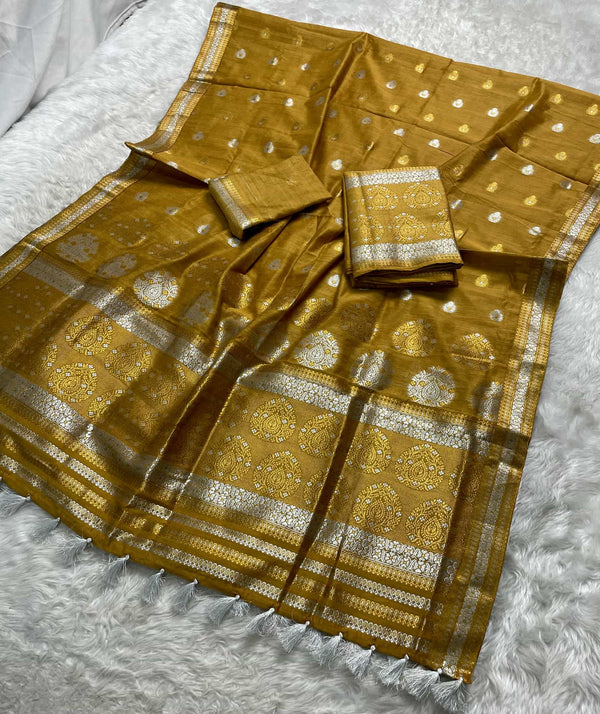 Color_BlackbyGold