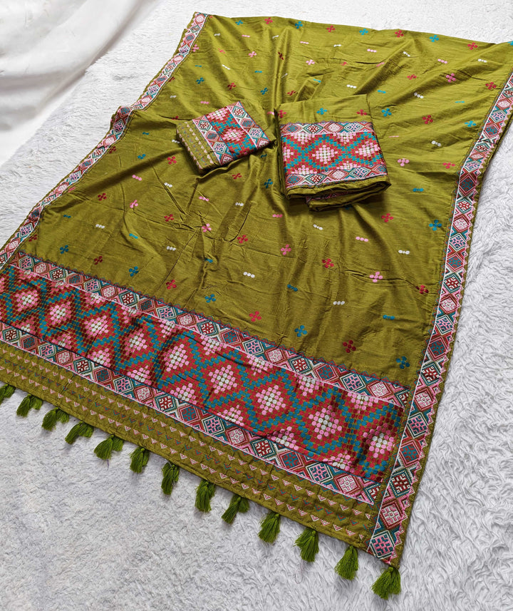 Ready-To-Wear Multi-Dhaga Work Super Cotton* Mekhela Sador
