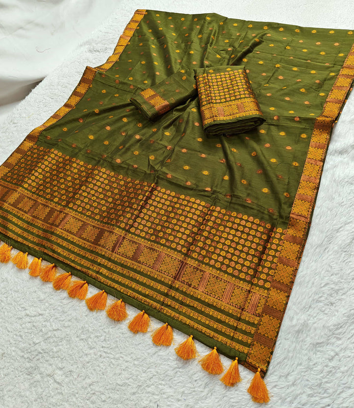 Ready-To-Wear Jari & Dhaga AC Cotton* Mekhela Sador