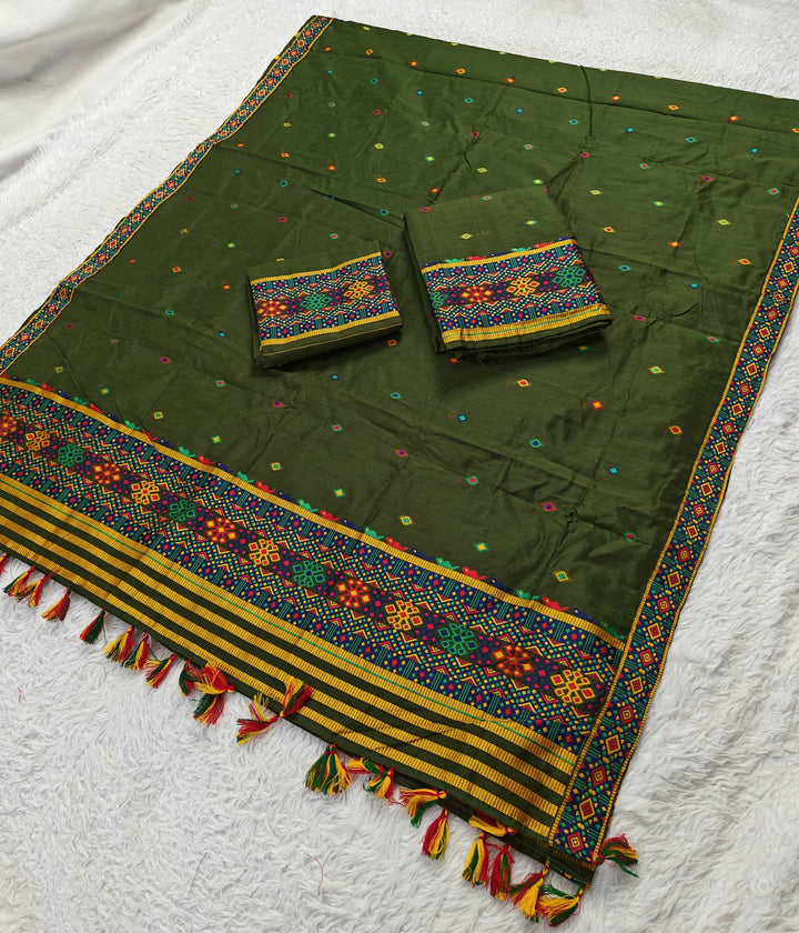 Ready-To-Wear Multi-Dhaga Work AC Cotton* Mekhela Sador