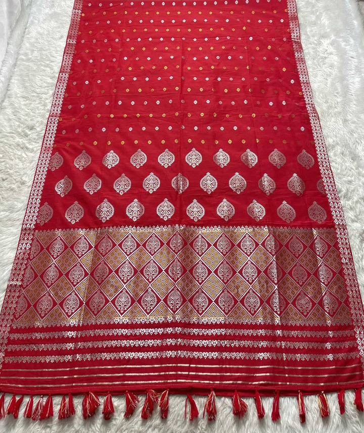 Ready-To-Wear Silver-Gold Guna Super Cotton* Mekhela Sador