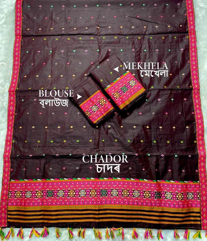 Ready-To-Wear Multi-Dhaga Work AC Cotton* Mekhela Sador