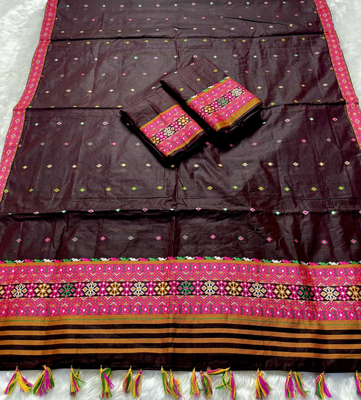 Ready-To-Wear Multi-Dhaga Work AC Cotton* Mekhela Sador