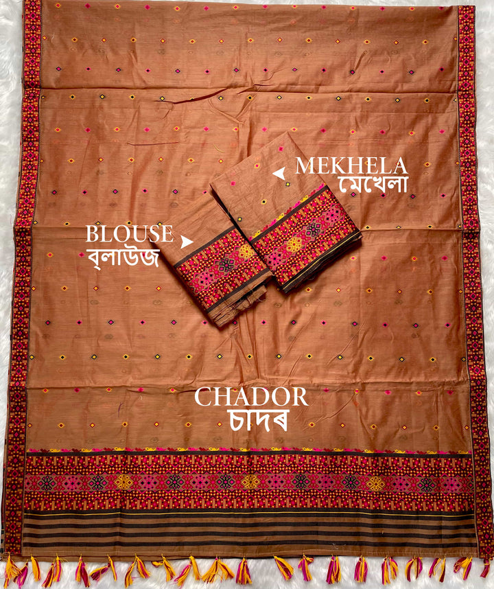 Ready-To-Wear Multi-Dhaga Work AC Cotton* Mekhela Sador