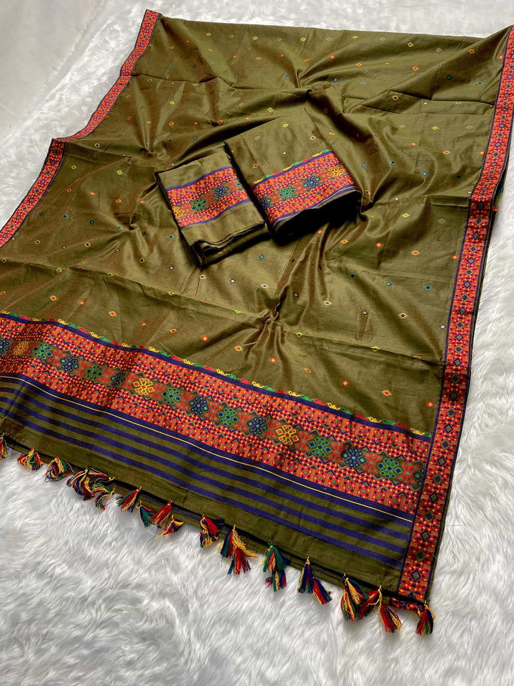Ready-To-Wear Multi-Dhaga Work AC Cotton* Mekhela Sador