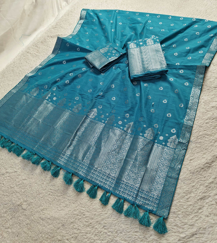 Ready-To-Wear Silver Silver Super Cotton* Mekhela Sador