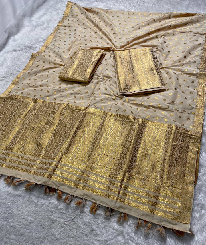 Ready-To-Wear Gold Guna Super Cotton* Mekhela Sador