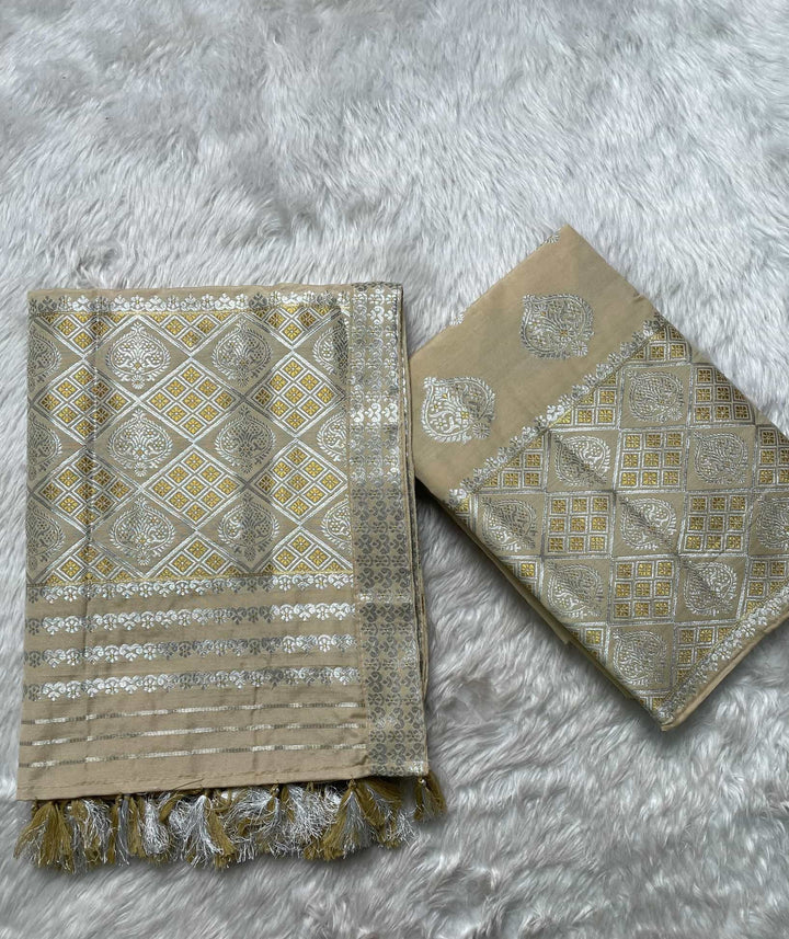 Ready-To-Wear Silver-Gold Guna Super Cotton* Mekhela Sador