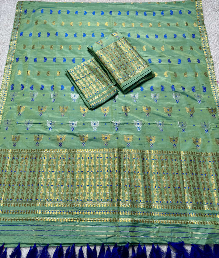 Ready-To-Wear Silver Silver Super Cotton* Mekhela Sador