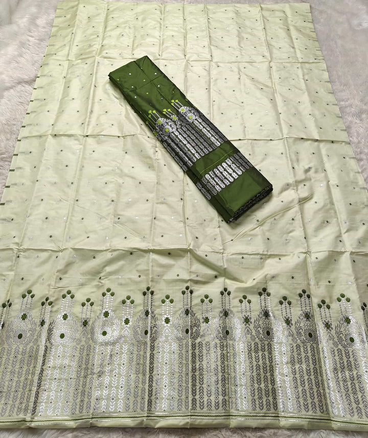 Silver Jari - Dhaga Mina - Contrast Mix Set Mekhela Sador