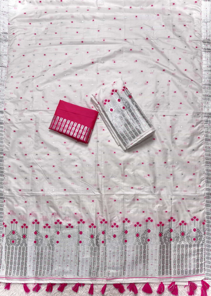 Ready-To-Wear Mix Set Mekhela Sador - Contrast Rani Blouse