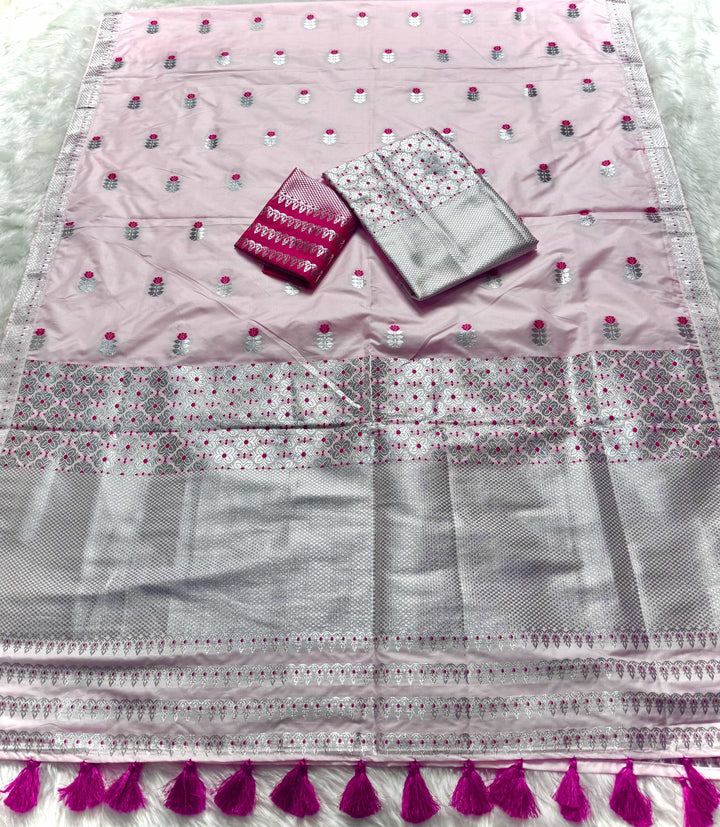 LightPink