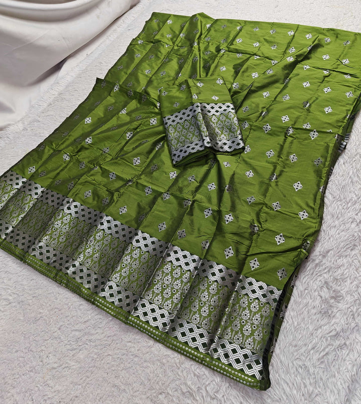 Silver Jari Mix Set Mekhela Sador