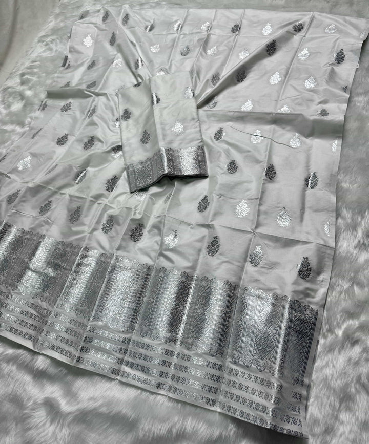 Silver Jari Mix Set Mekhela Sador