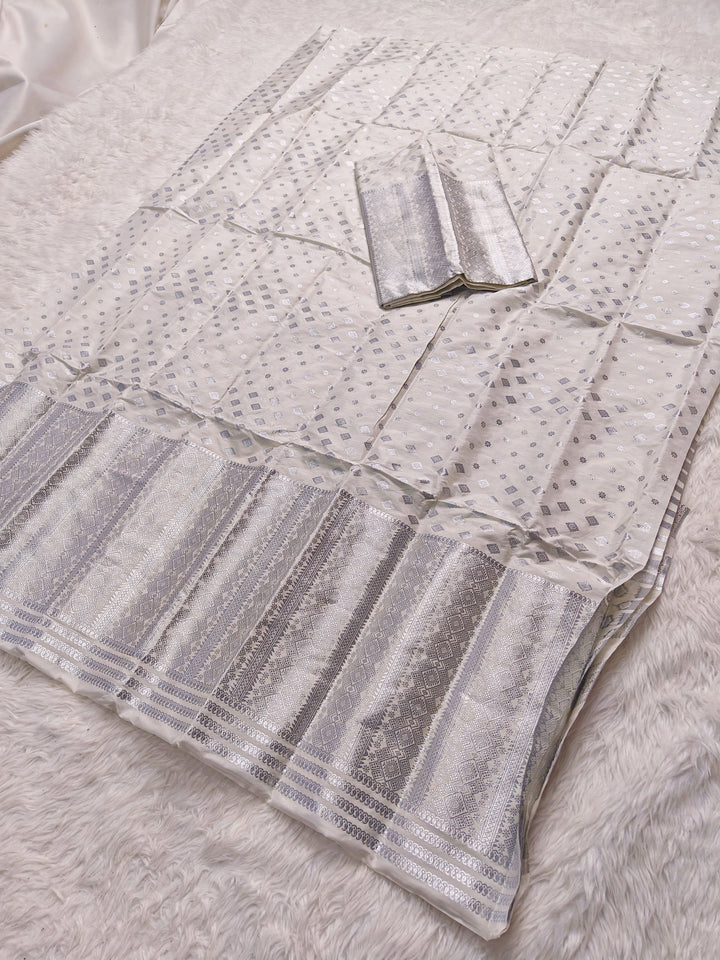 White Mix Set Mekhela Sador