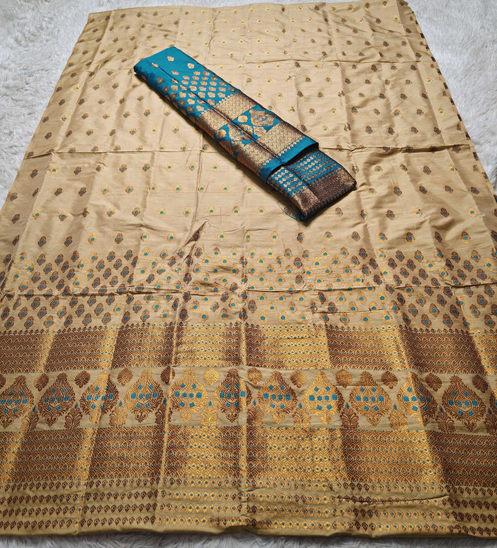 Muga* Contrast Mix Set Mekhela Sador