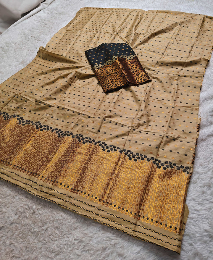 Muga* Contrast Mix Set Mekhela Sador