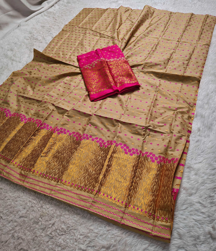 Muga* Contrast Mix Set Mekhela Sador