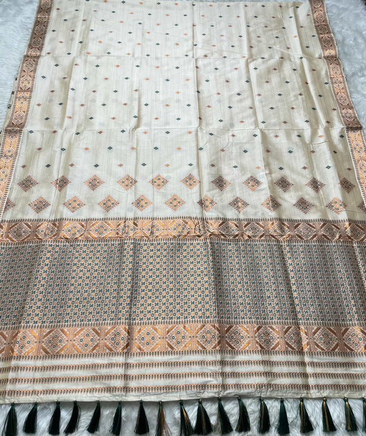 Soft Art Toss Woven Jaintia-Styled Saree