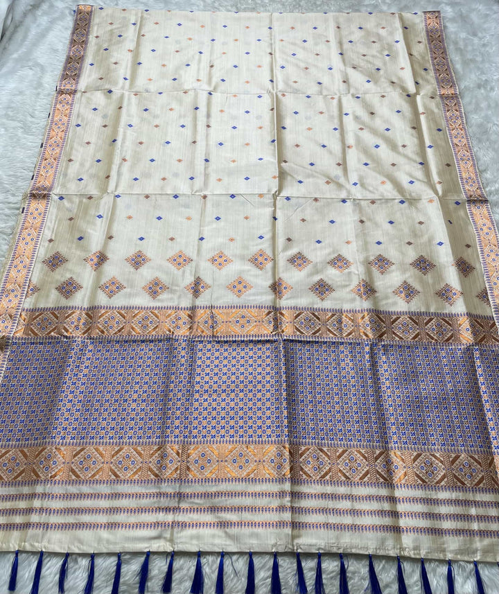 Soft Art Toss Woven Jaintia-Styled Saree