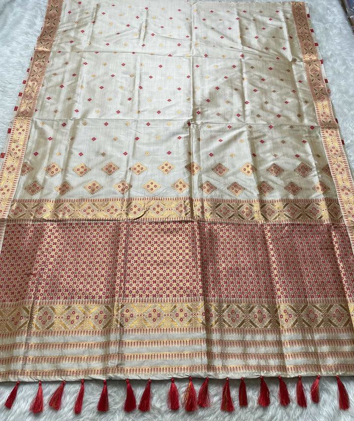 Soft Art Toss Woven Jaintia-Styled Saree