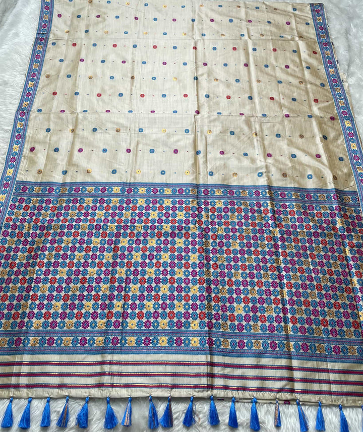 Soft Art Toss Woven Assamese-Styled Saree