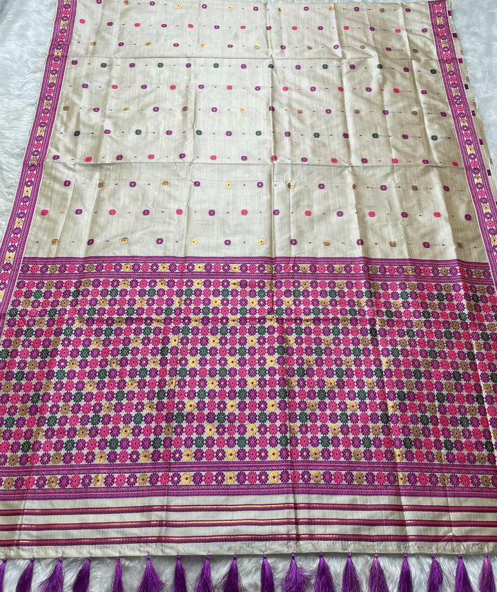 Soft Art Toss Woven Assamese-Styled Saree