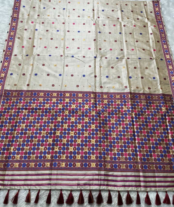 Soft Art Toss Woven Assamese-Styled Saree