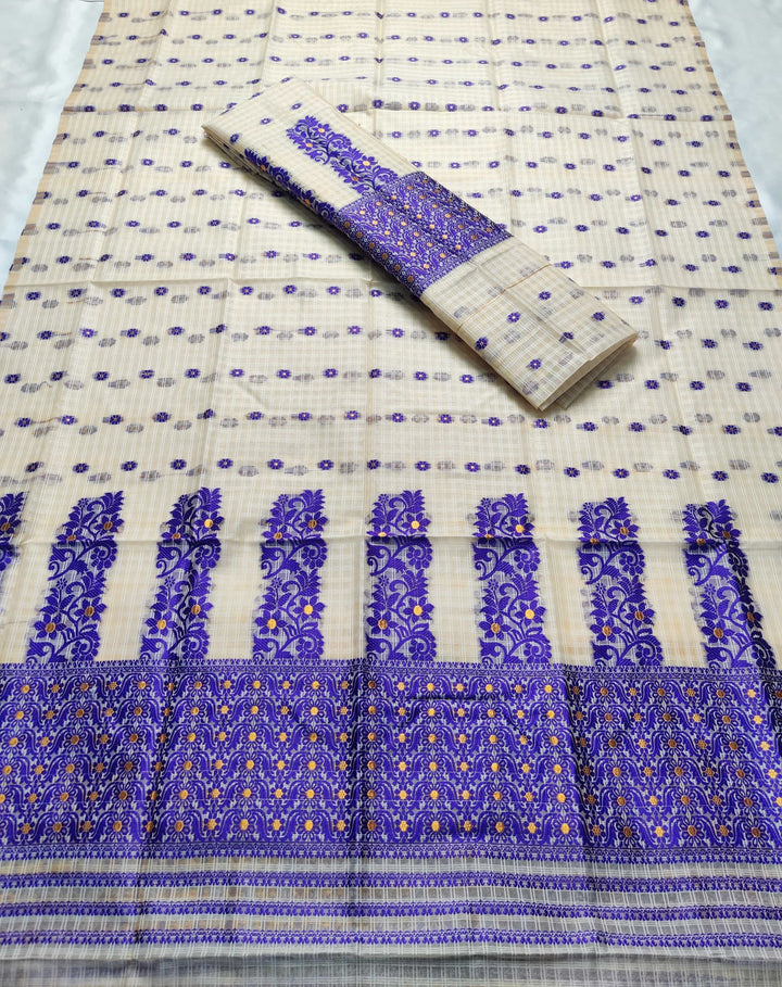 Weaving Dhaga Work Gadi Diya Checks Mekhela Sador