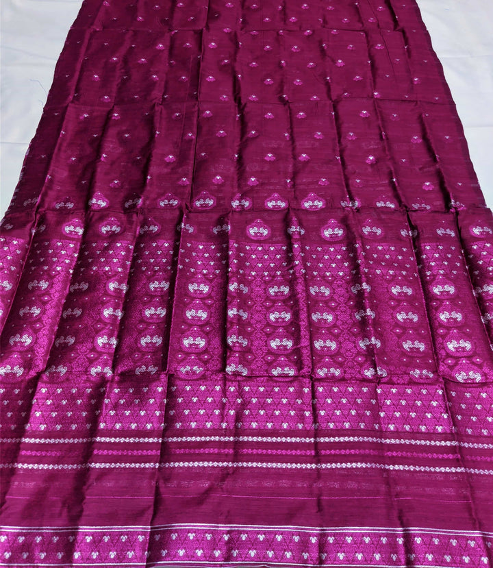 ৰং কৰা গুনা এ চি কটন মেখলা চাদৰ