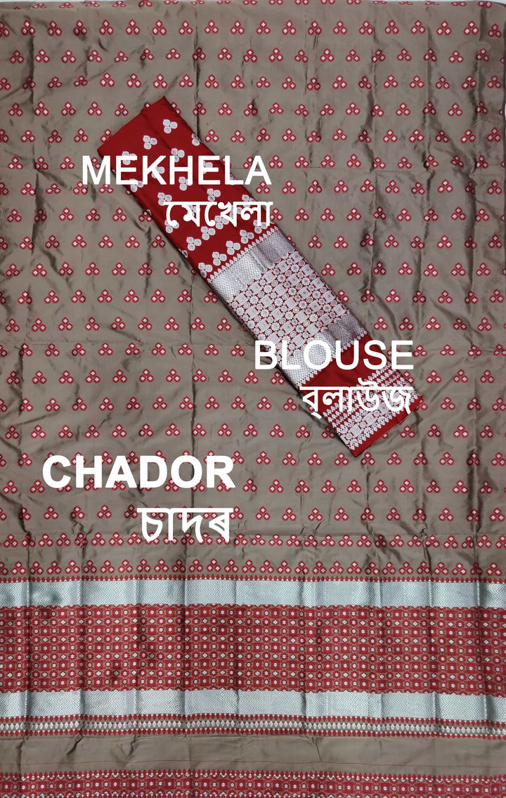 কণ্ট্ৰাষ্ট মিক্স ছেট মেখলা চাদৰ