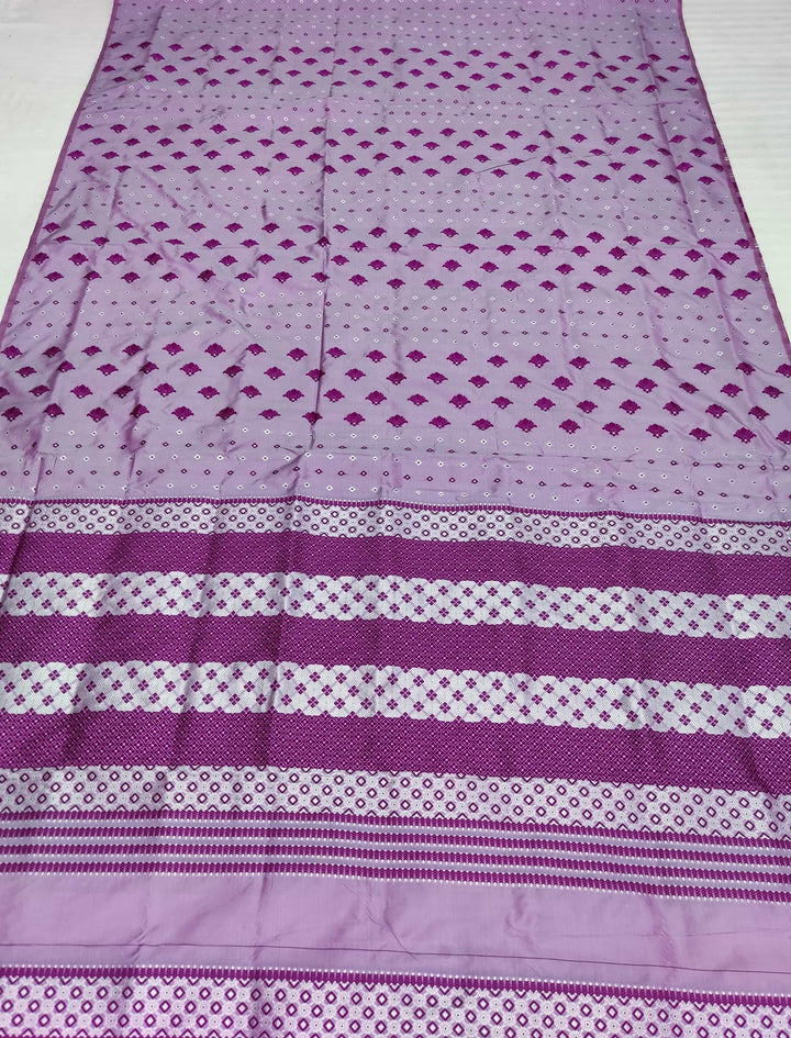 Contrast Mix Set Mekhela Sador