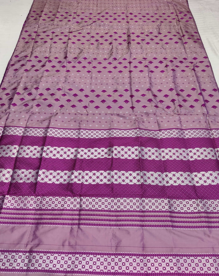 Contrast Mix Set Mekhela Sador