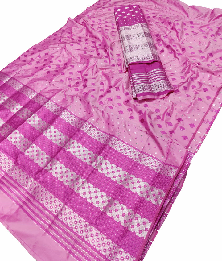 Contrast Mix Set Mekhela Sador