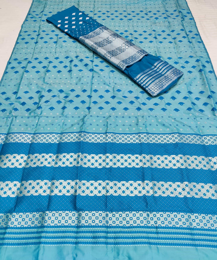 Contrast Mix Set Mekhela Sador