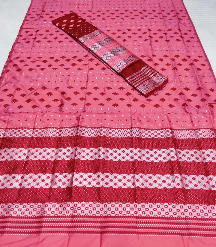 Contrast Mix Set Mekhela Sador