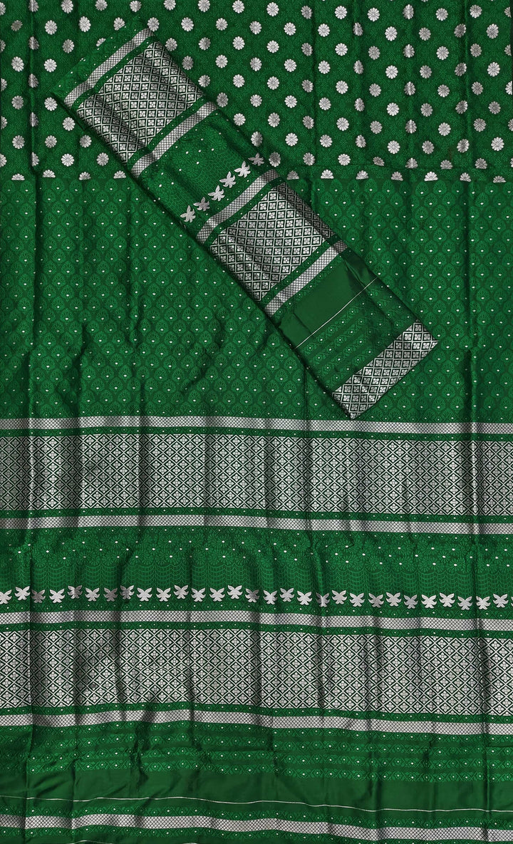 সূতাৰ- কাম (Dhaga-Work) মিক্স ছেট মেখলা চাদৰ
