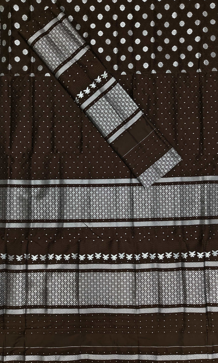 সূতাৰ- কাম (Dhaga-Work) মিক্স ছেট মেখলা চাদৰ