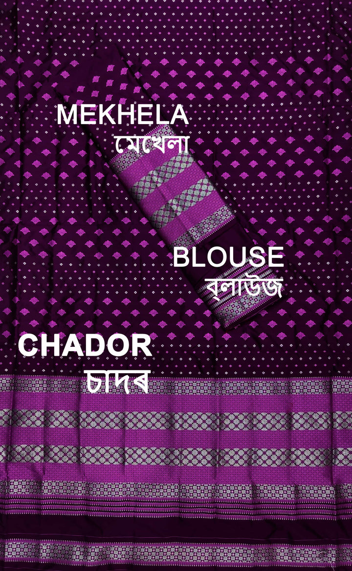 সূতাৰ- কাম (Dhaga-Work) মিক্স ছেট মেখলা চাদৰ