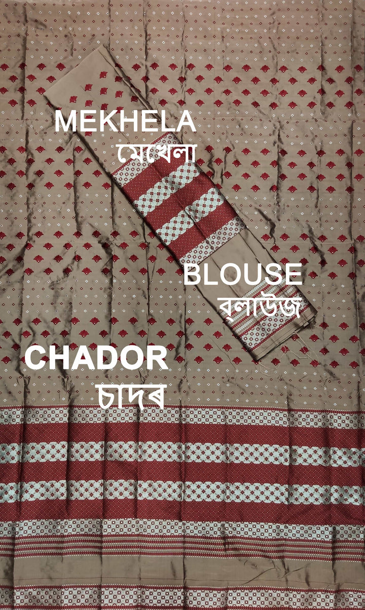 সূতাৰ- কাম (Dhaga-Work) মিক্স ছেট মেখলা চাদৰ