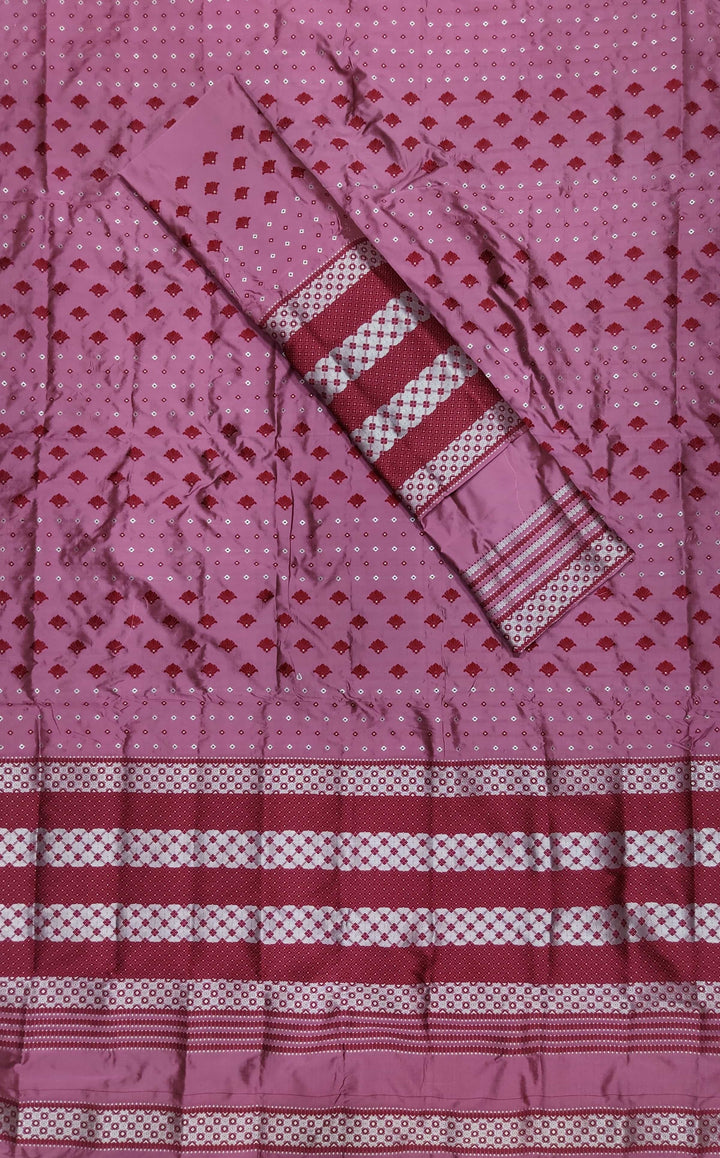 সূতাৰ- কাম (Dhaga-Work) মিক্স ছেট মেখলা চাদৰ