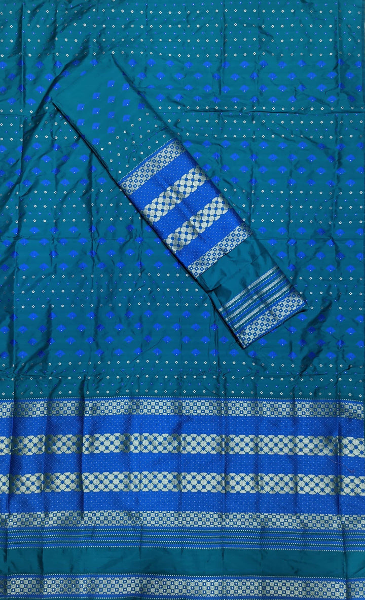 সূতাৰ- কাম (Dhaga-Work) মিক্স ছেট মেখলা চাদৰ