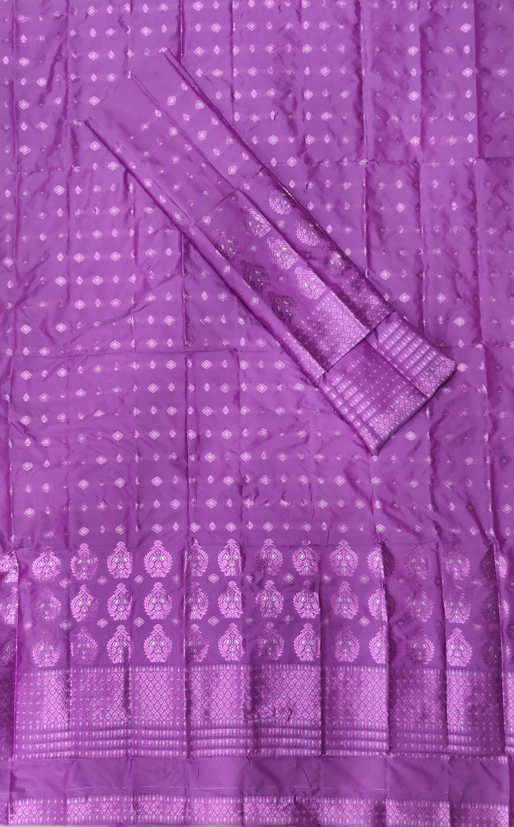 ৰং কৰা গুনা মিক্স ছেট মেখলা চাদৰ