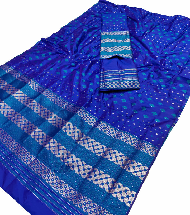 সূতাৰ- কাম (Dhaga-Work) মিক্স ছেট মেখলা চাদৰ