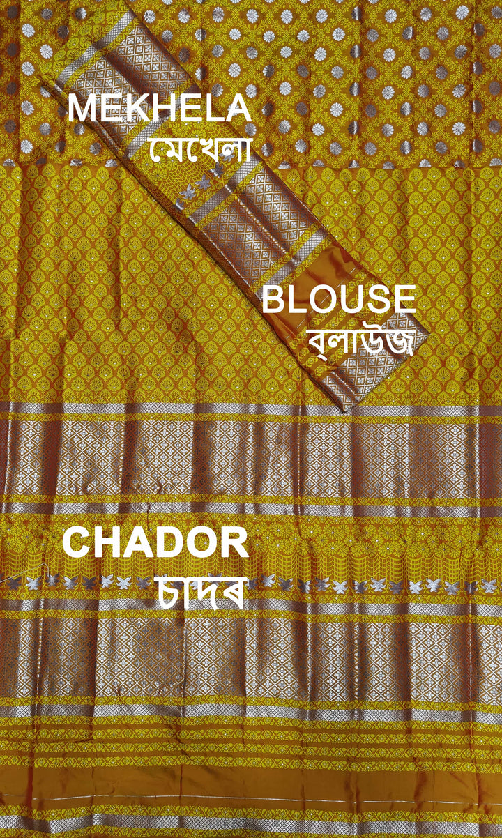 সূতাৰ- কাম (Dhaga-Work) মিক্স ছেট মেখলা চাদৰ