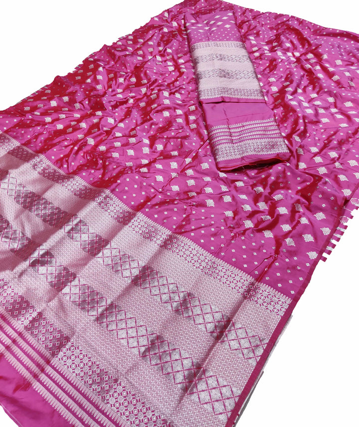 সূতাৰ- কাম (Dhaga-Work) মিক্স ছেট মেখলা চাদৰ