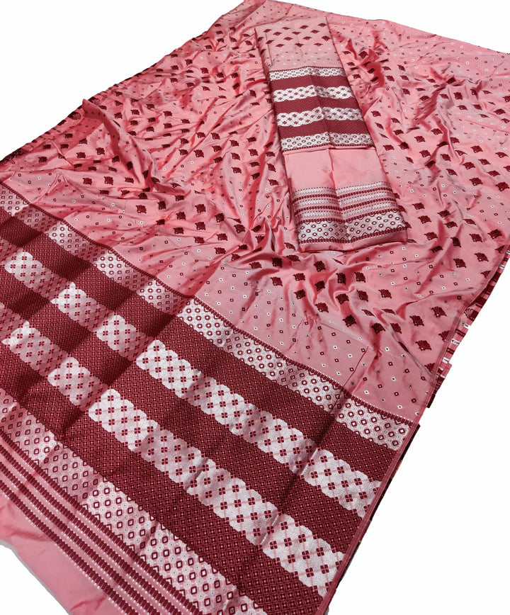 সূতাৰ- কাম (Dhaga-Work) মিক্স ছেট মেখলা চাদৰ