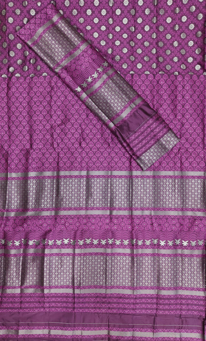 সূতাৰ- কাম (Dhaga-Work) মিক্স ছেট মেখলা চাদৰ
